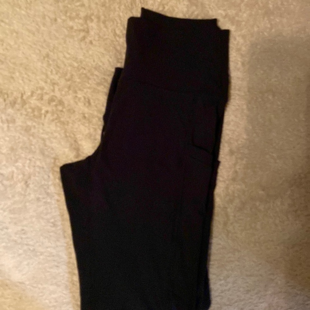 Fabletics Leggings with Pockets! Size S :)